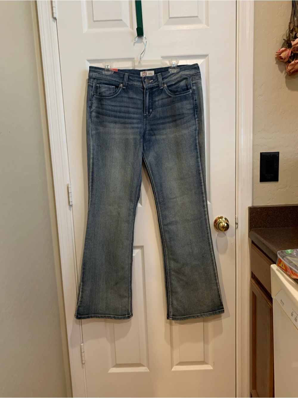 Women’s Blue Bootcut Jeans